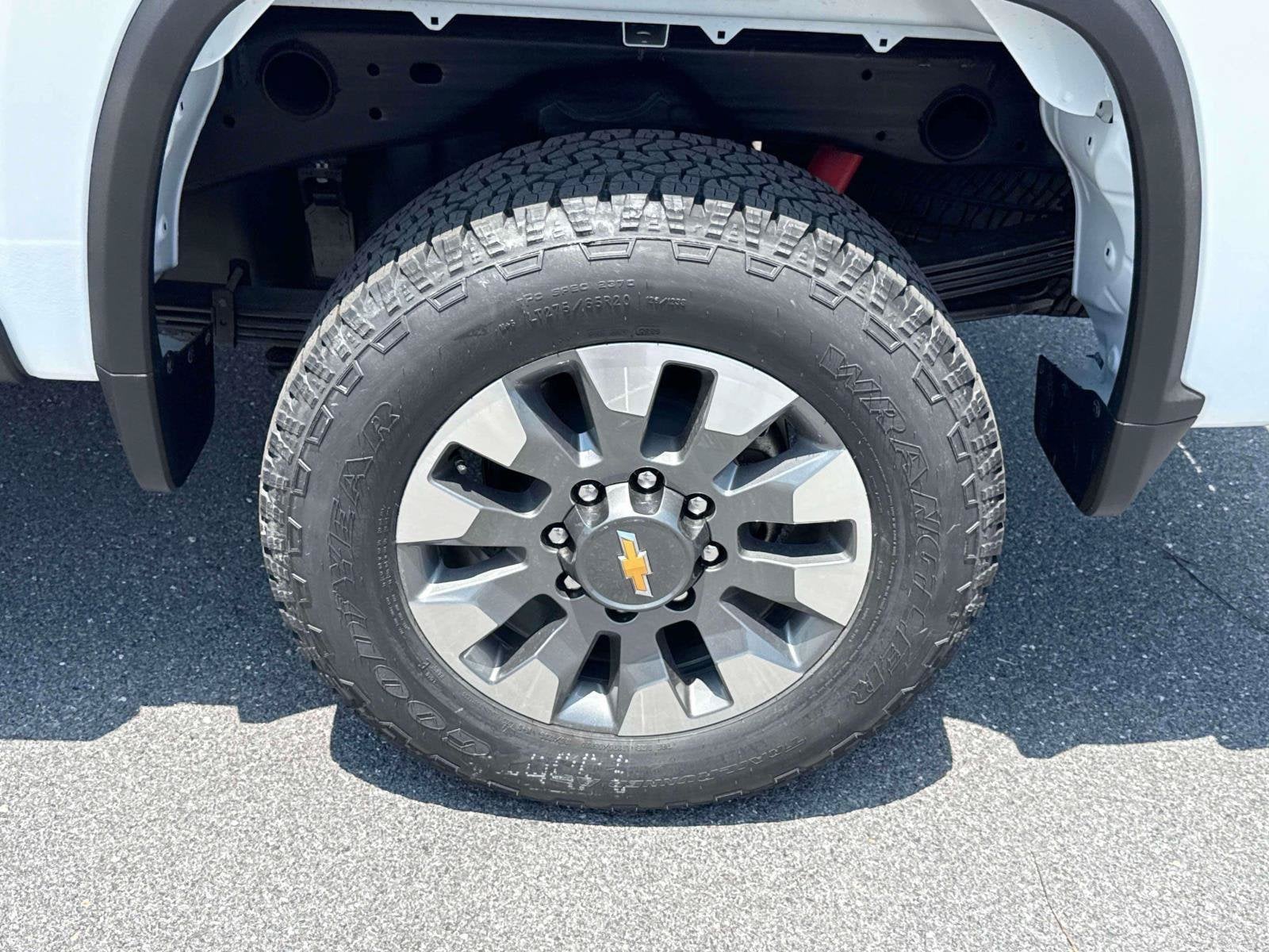 2026 Chevrolet Silverado 2500 HD Custom - Photo 17