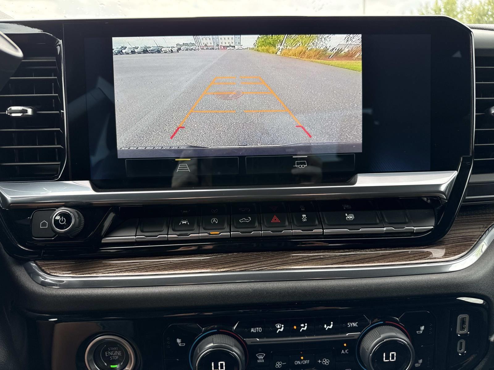 2023 Chevrolet Silverado 1500 LT photo 4