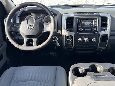 2019 Ram 1500 Classic SLT