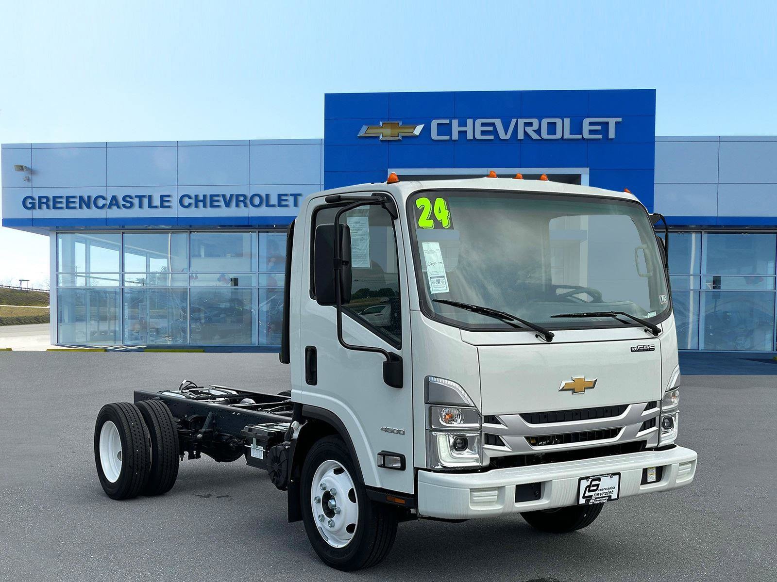2024 Chevrolet Low Cab Forward 4500 Gas 176" WB Regular Cab's photo