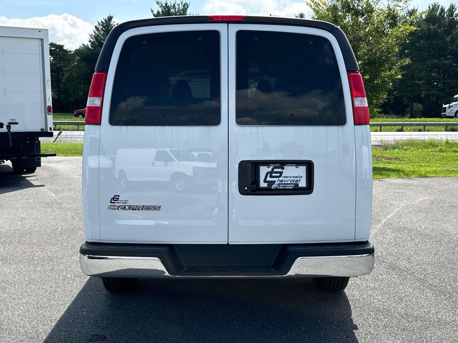 2026 Chevrolet Express Passenger LS - Photo 13