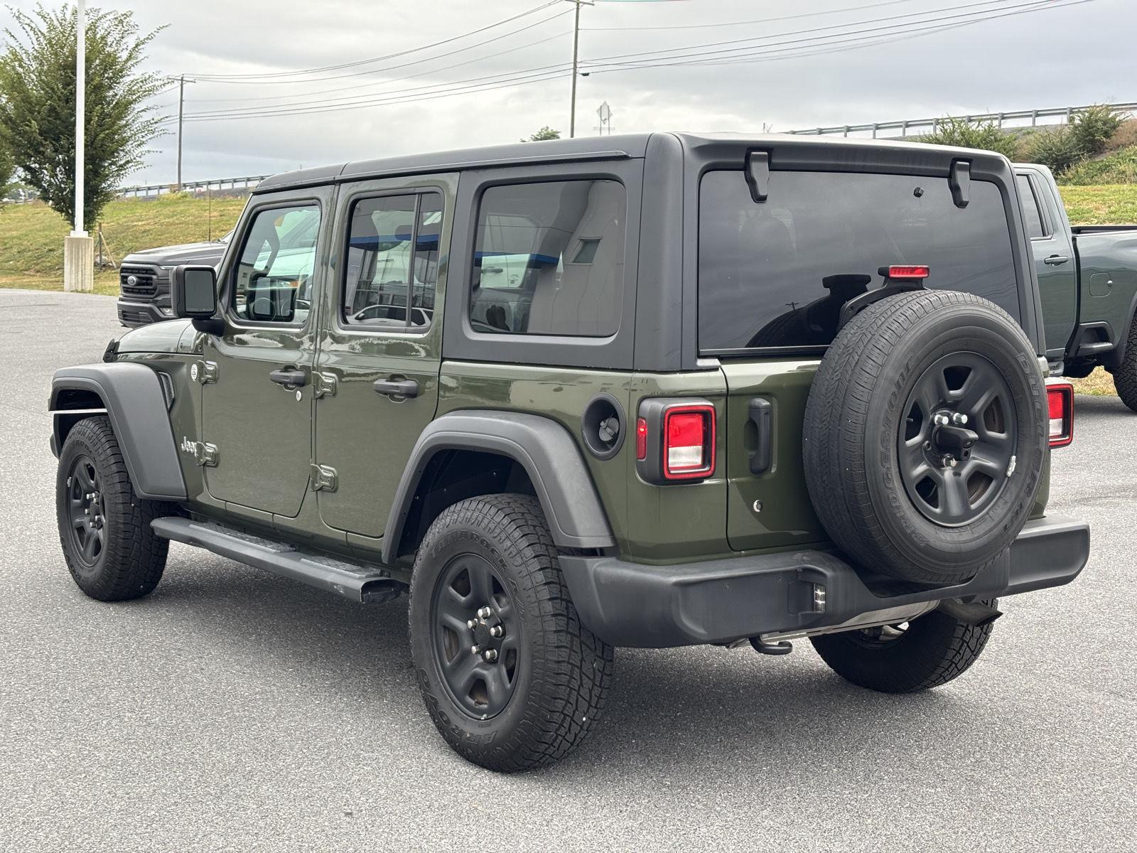 2021 Jeep Wrangler Unlimited Sport photo 3