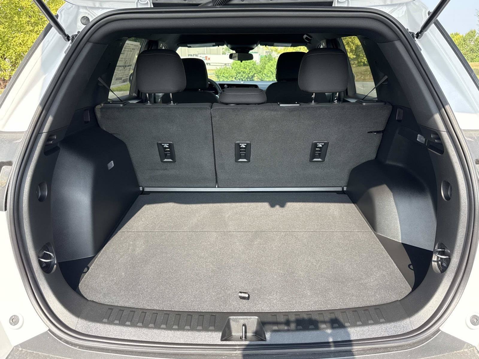 2026 Chevrolet Equinox LT - Photo 11