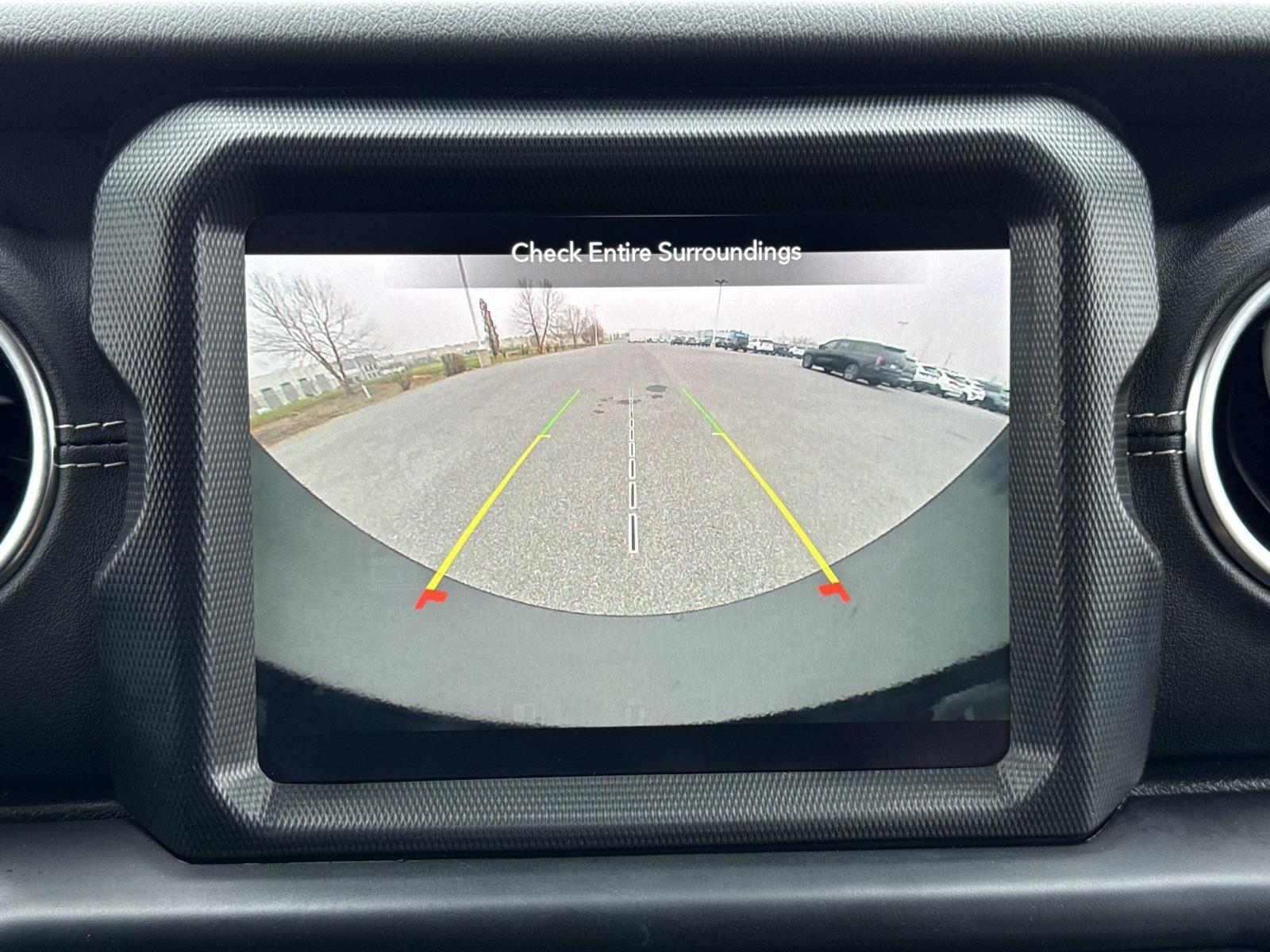 2021 Jeep Wrangler Unlimited Sahara 4xe photo 4