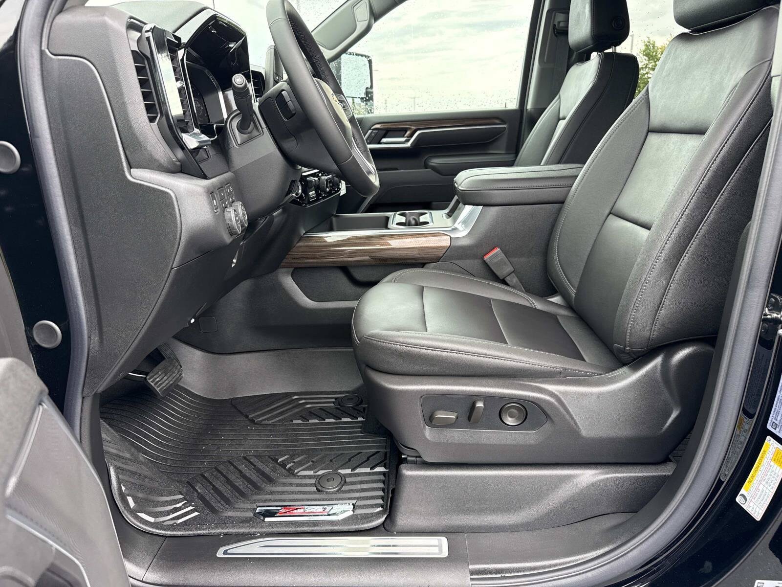 2026 Chevrolet Silverado 2500 HD LT - Photo 9