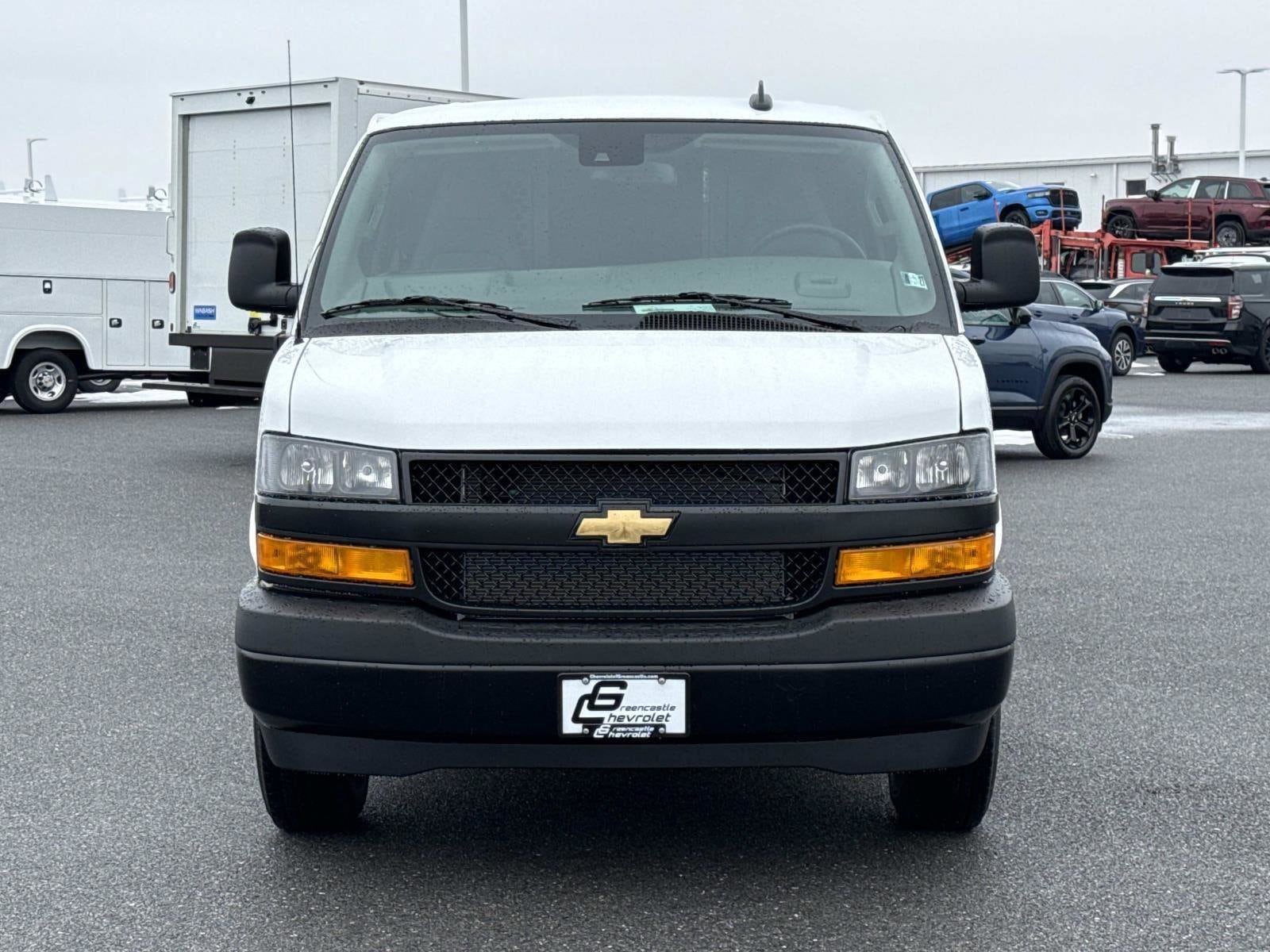 2026 Chevrolet Express Cargo Work Van - Photo 16