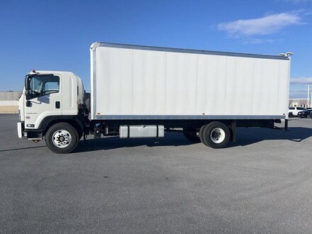 2025 Chevrolet Low Cab Forward 7500 XD NA Truck