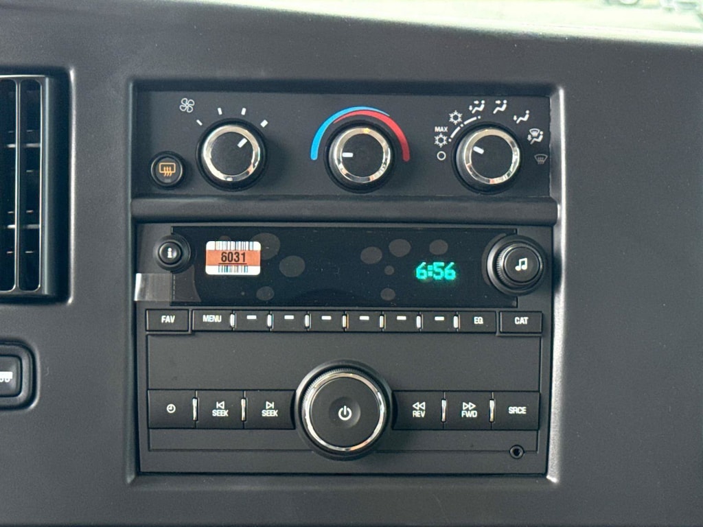 New 2026 Chevrolet Express Passenger 1LS Van