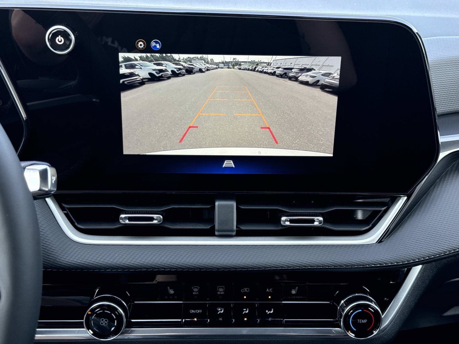2026 Chevrolet Equinox LT - Photo 4
