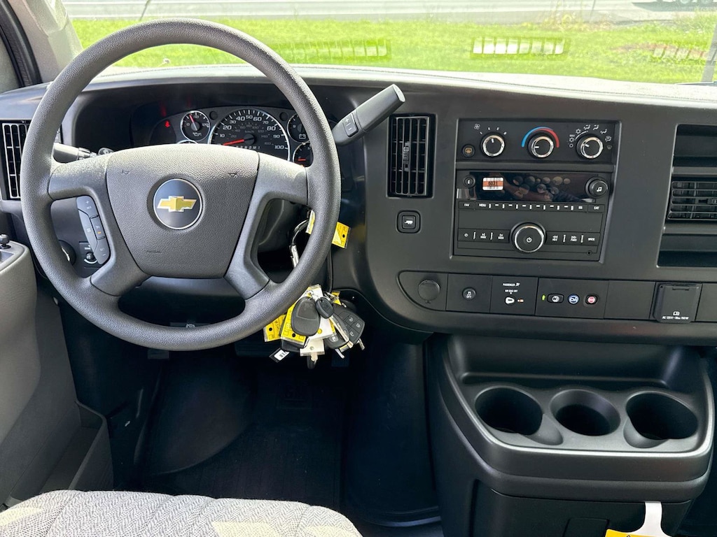 New 2026 Chevrolet Express Passenger 1LS Van