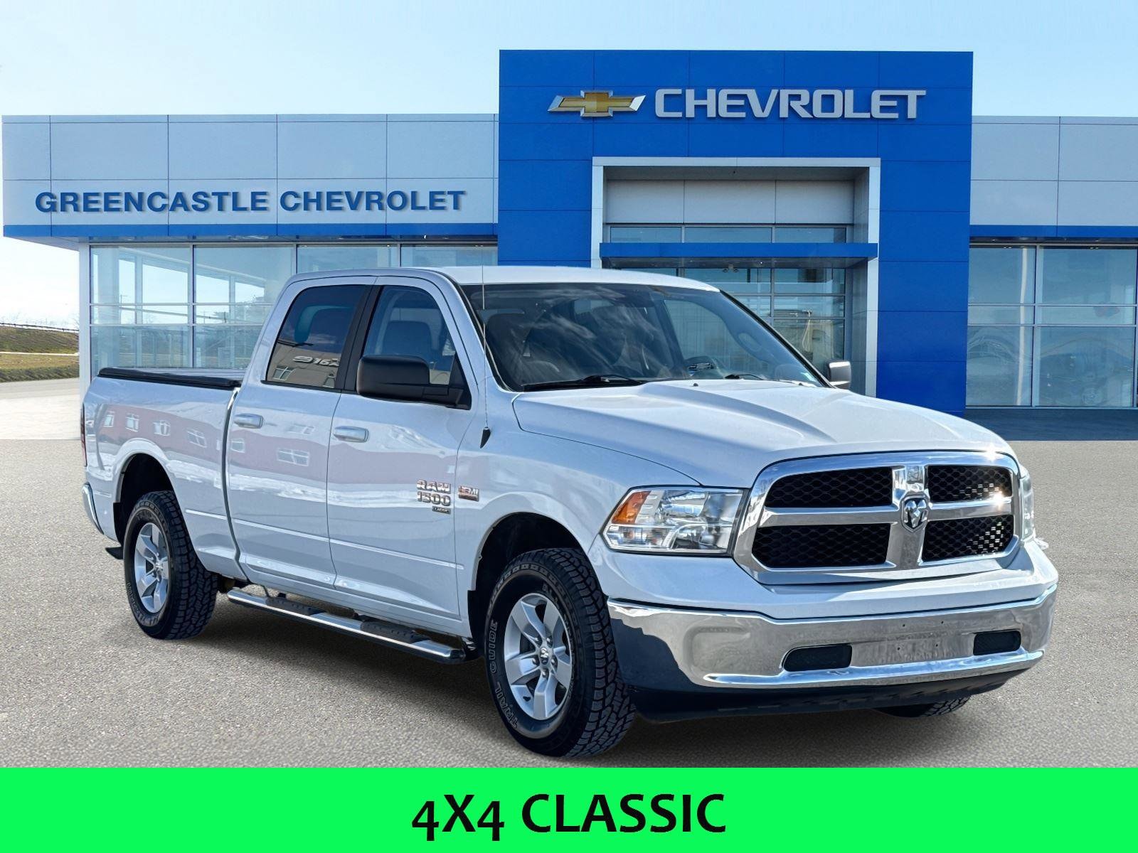 2019 RAM 1500 Classic SLT 4x4 Crew Cab 6'4's photo