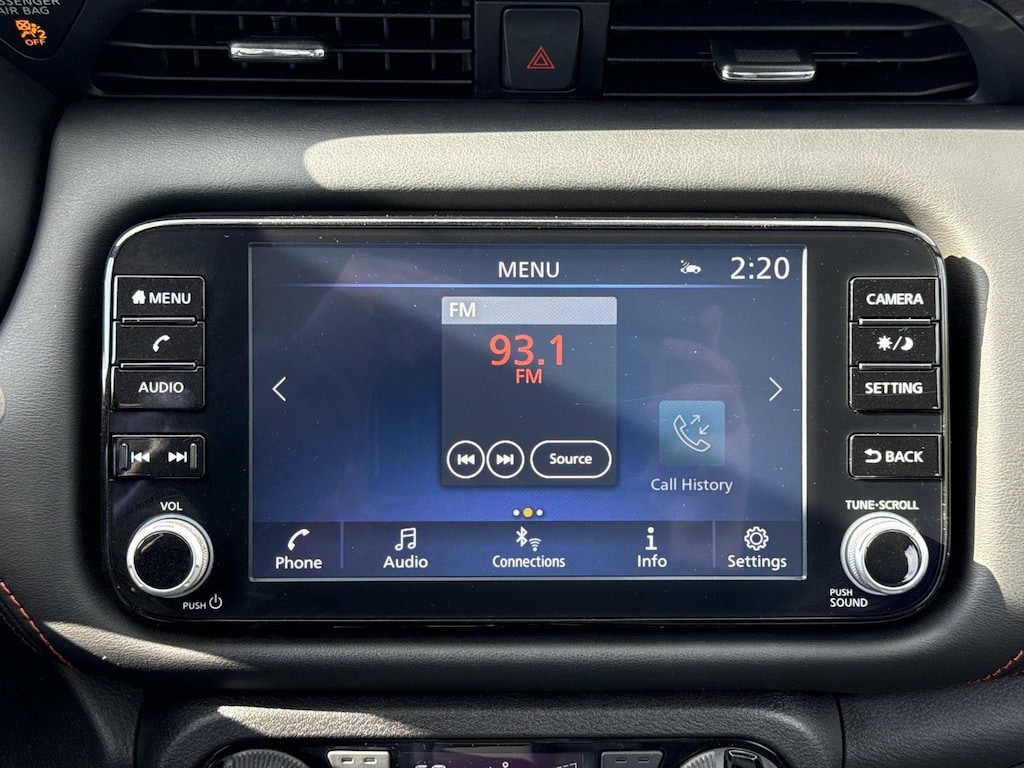 Used 2023 Nissan Kicks SR