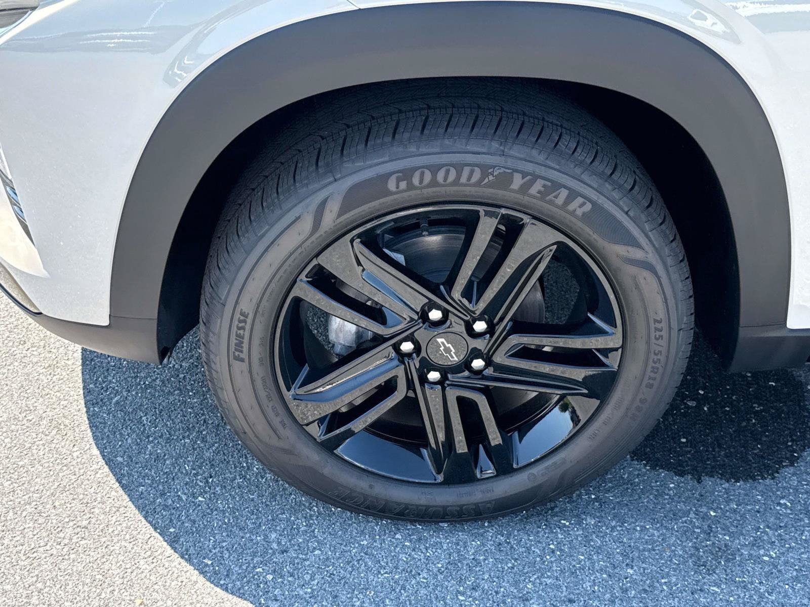 2026 Chevrolet Trax Activ - Photo 17