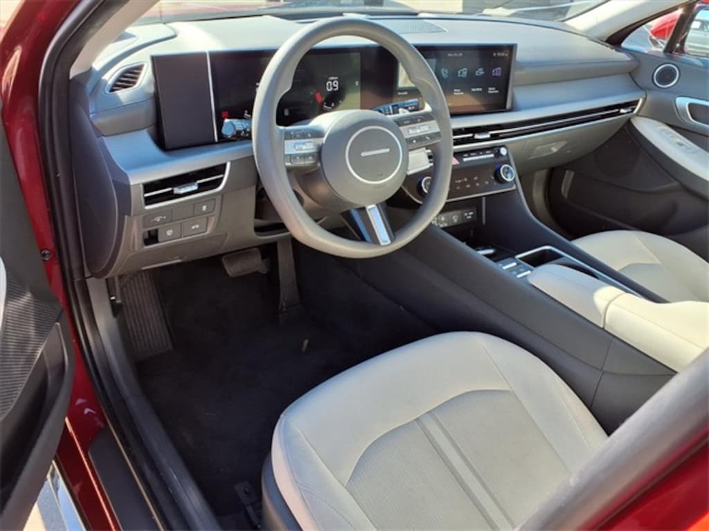 Used 2024 Hyundai Sonata SEL Sedan