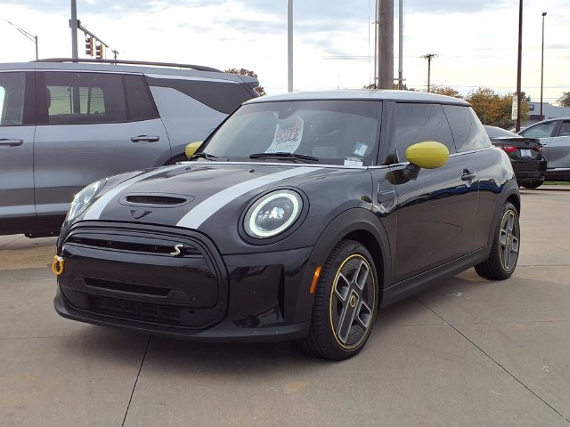 2024 MINI Hardtop 2 Door