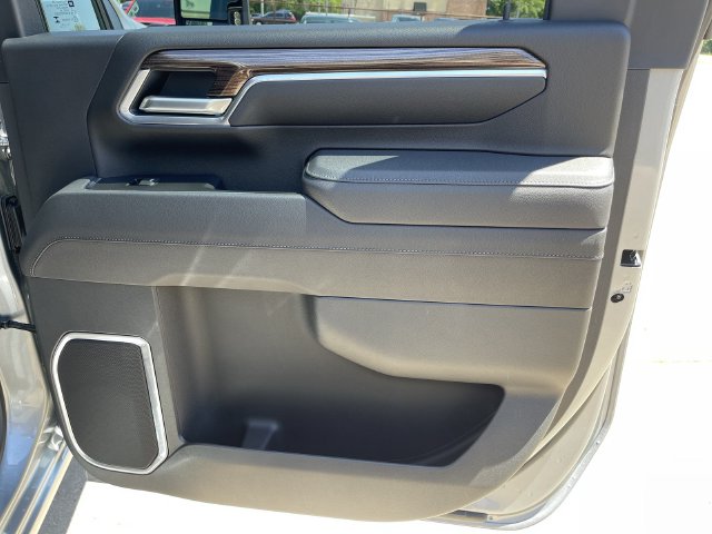 2026 Chevrolet Silverado 3500HD LT - Photo 14