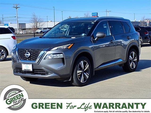 2022 Nissan Rogue SL