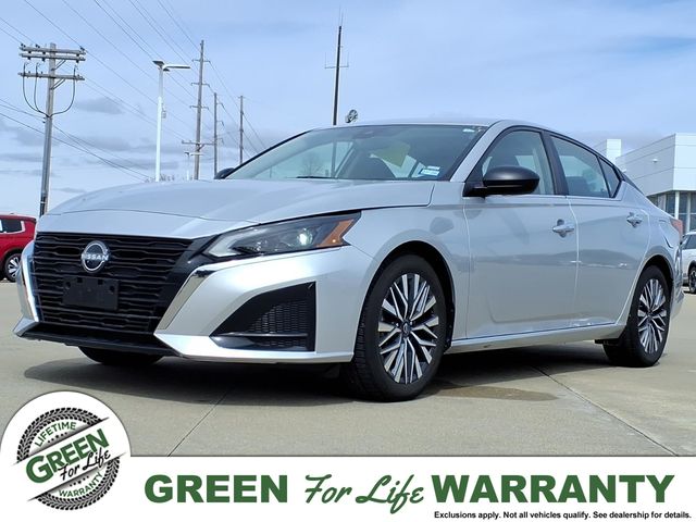 2024 Nissan Altima SV