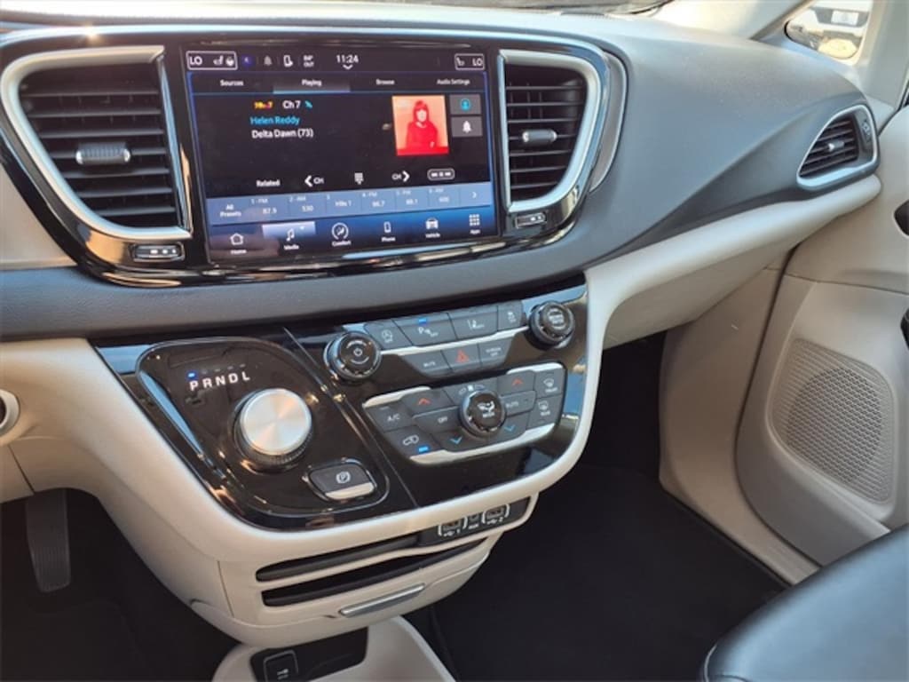 Used 2024 Chrysler Pacifica Touring L Van Passenger Van