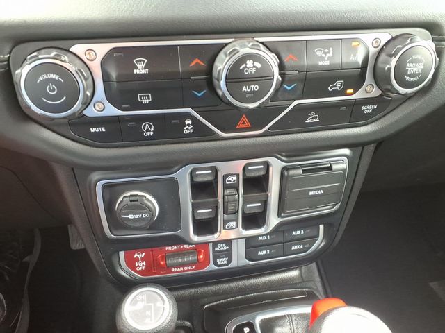 2025 Jeep Wrangler 4-Door Rubicon - Photo 11