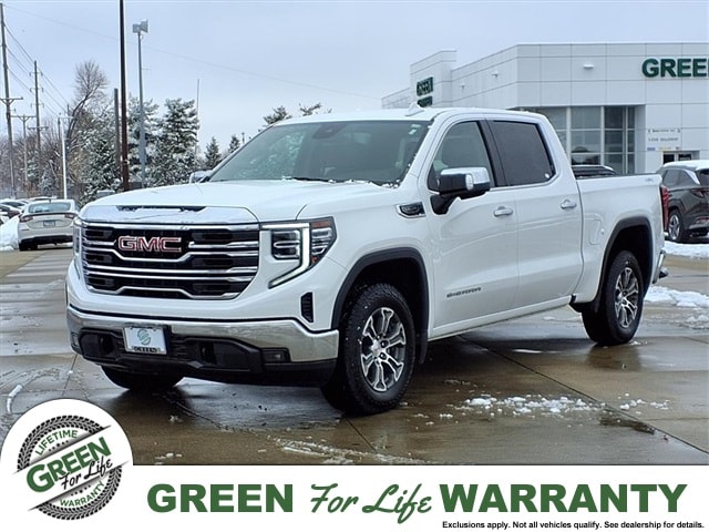 2025 GMC Sierra 1500 SLT's photo