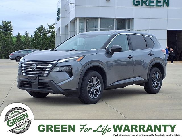 2024 Nissan Rogue S FWD's photo