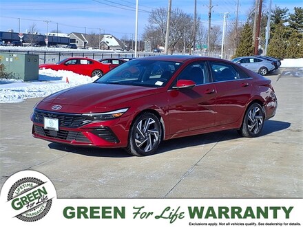 2024 Hyundai Elantra Limited Sedan