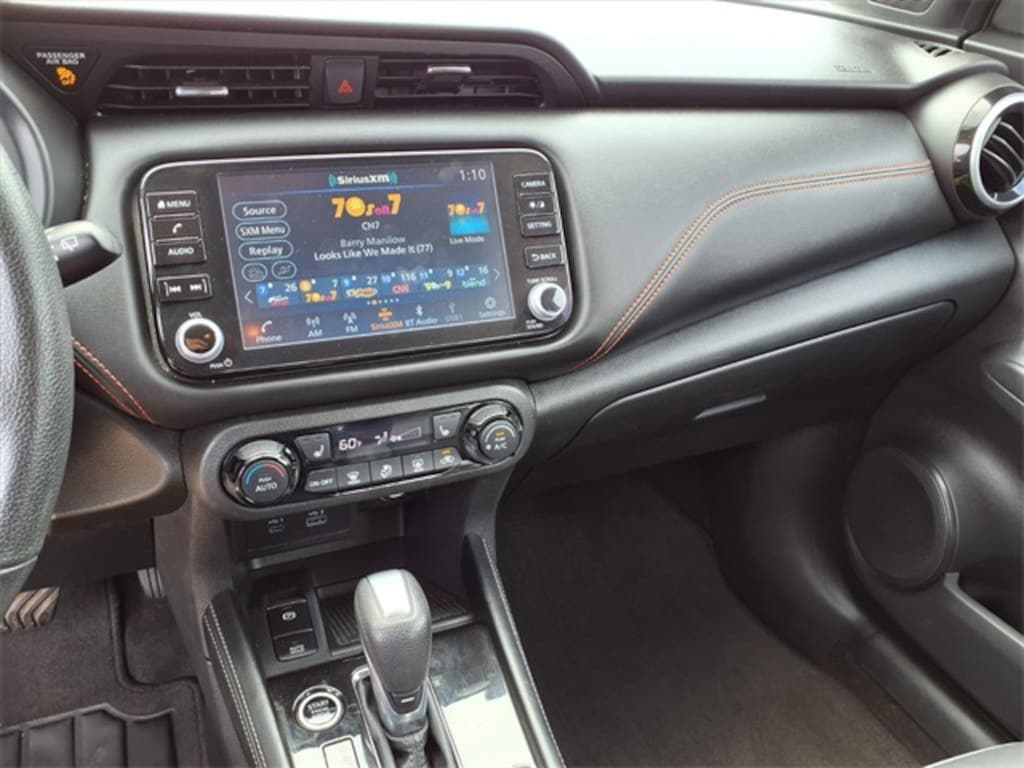 Used 2023 Nissan Kicks SR SUV