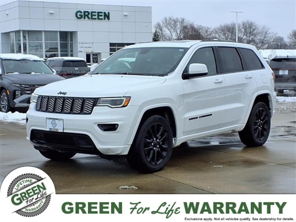Used 2020 Jeep Grand Cherokee Laredo SUV