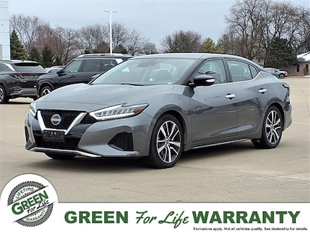 2023 Nissan Maxima SV Sedan