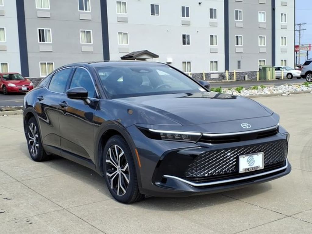 Used 2023 Toyota Crown Limited Sedan