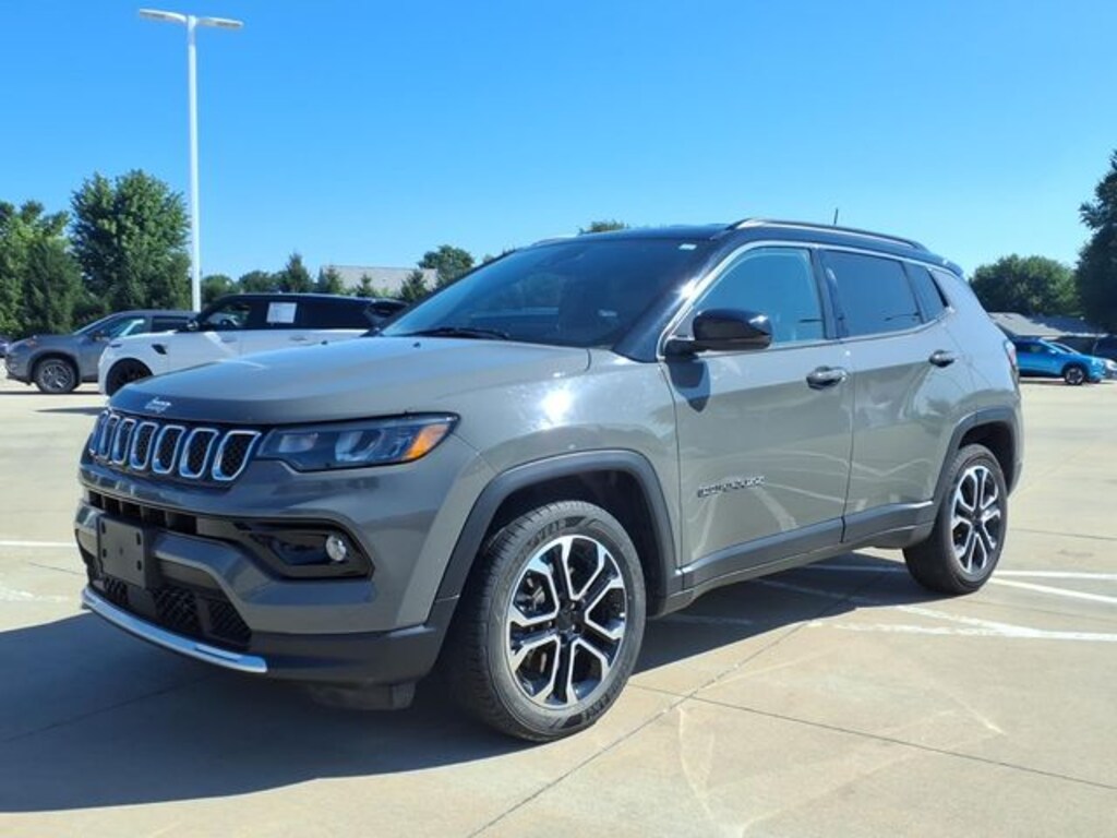 Used 2024 Jeep Compass Limited SUV