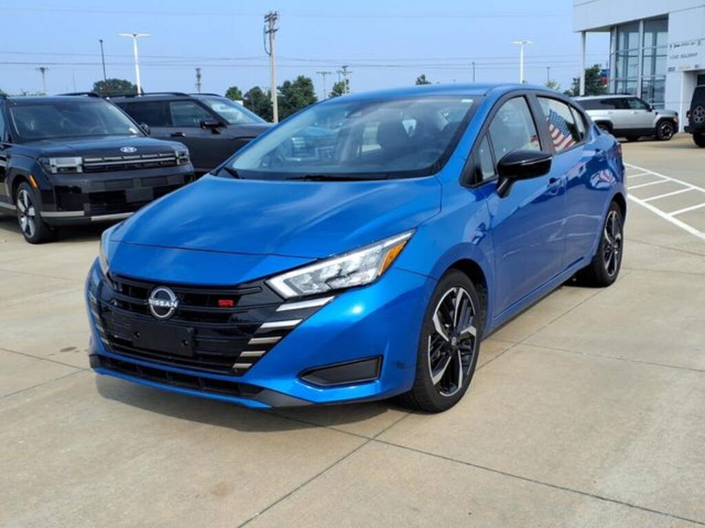 Used 2024 Nissan Versa 1.6 SR Sedan