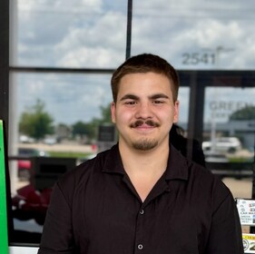 Staff member Andrew Blair from ID_de35c802664f