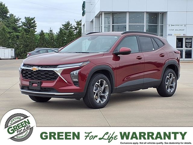 2025 Chevrolet Trax LT's photo