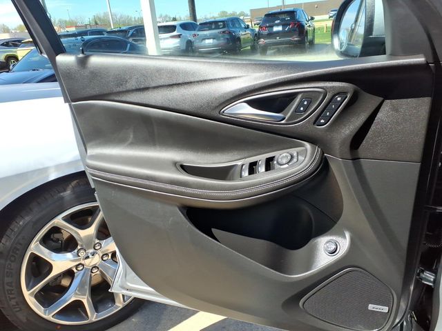 2024 Buick Encore GX Avenir - Photo 15