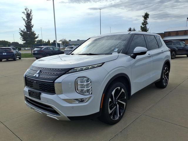 2024 Mitsubishi Outlander