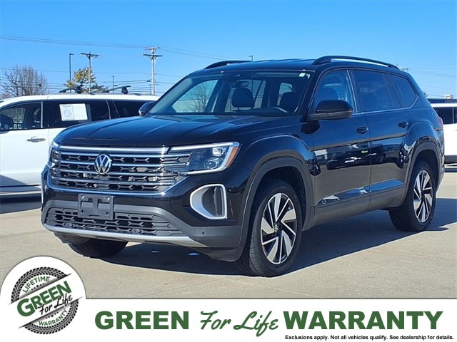 2025 Volkswagen Atlas SE's photo