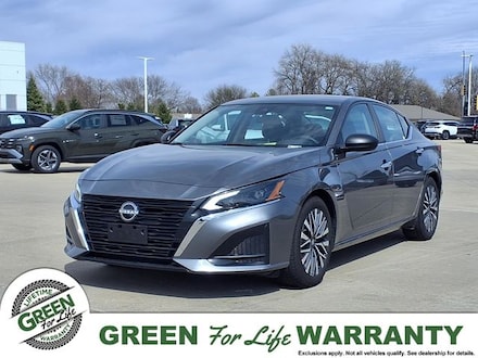 2024 Nissan Altima 2.5 SV Sedan