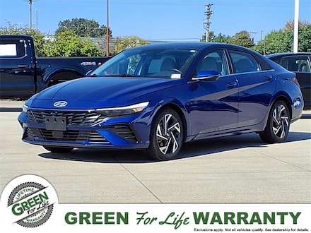 2024 Hyundai Elantra Limited Sedan