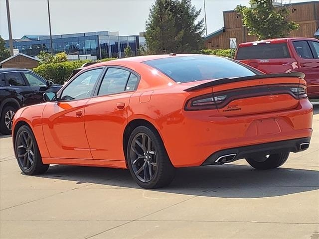 Used 2021 Dodge Charger SXT with VIN 2C3CDXBG3MH605771 for sale in Springfield, IL