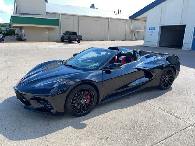 Used 2023 Chevrolet Corvette 3LT with VIN 1G1YC3D47P5125981 for sale in Peoria, IL