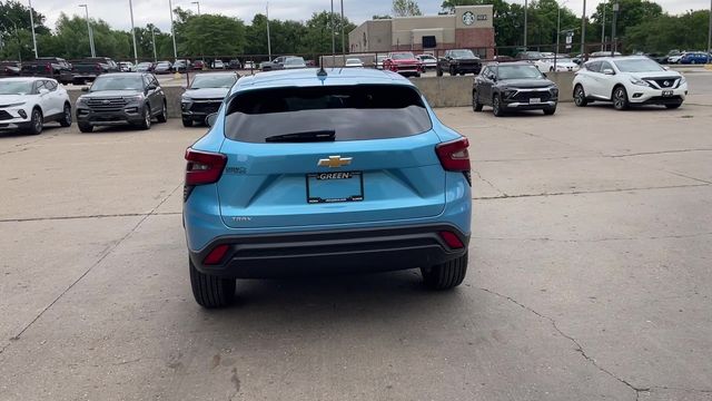 2026 Chevrolet Trax LS - Photo 7