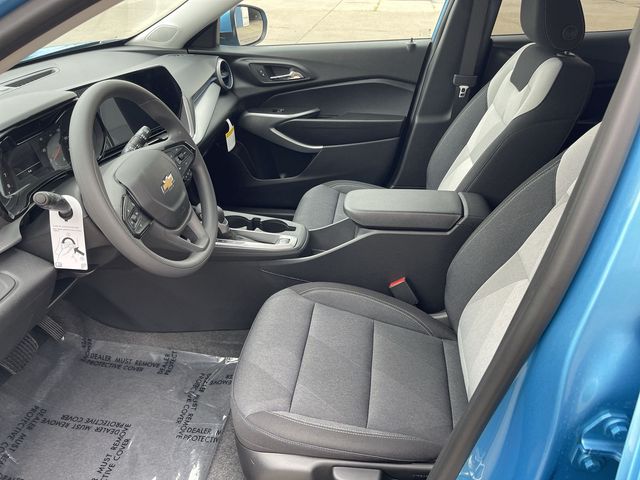 2026 Chevrolet Trax LS - Photo 11