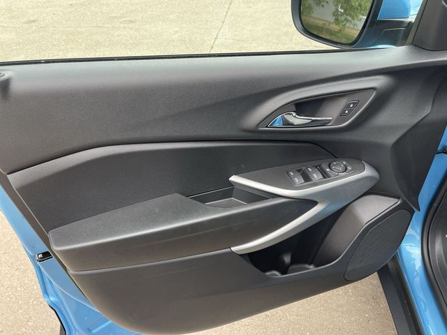 2026 Chevrolet Trax LS - Photo 10