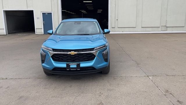 2026 Chevrolet Trax LS - Photo 3