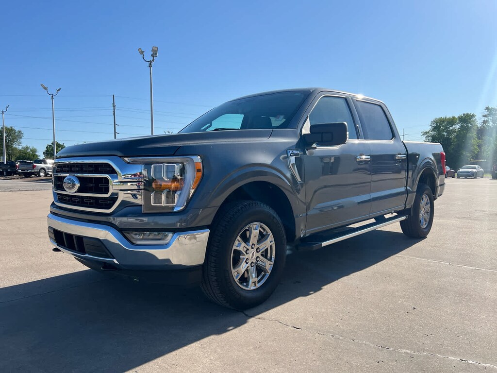 Used 2022 Ford F-150 XLT 4WD Supercrew 5.5 Box 4WD SuperCrew 5.5 Box
