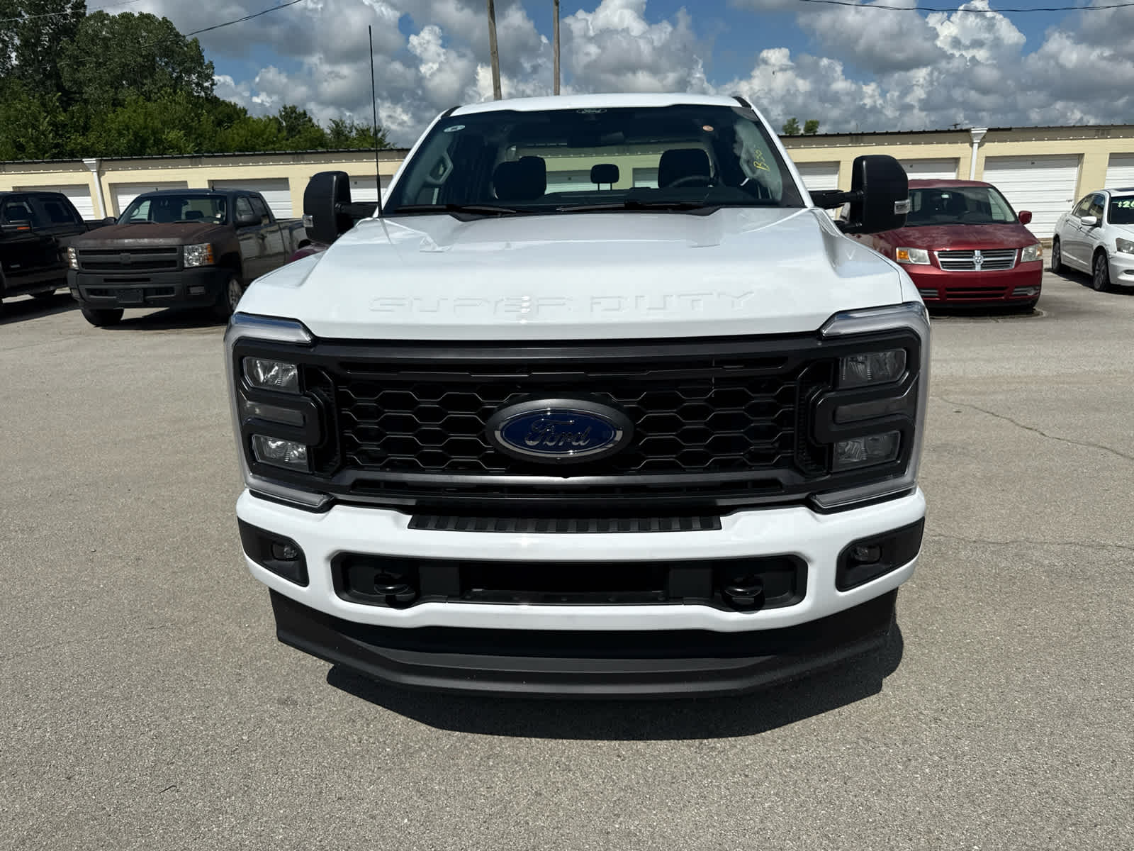 2025 Ford F-350 XL photo 2