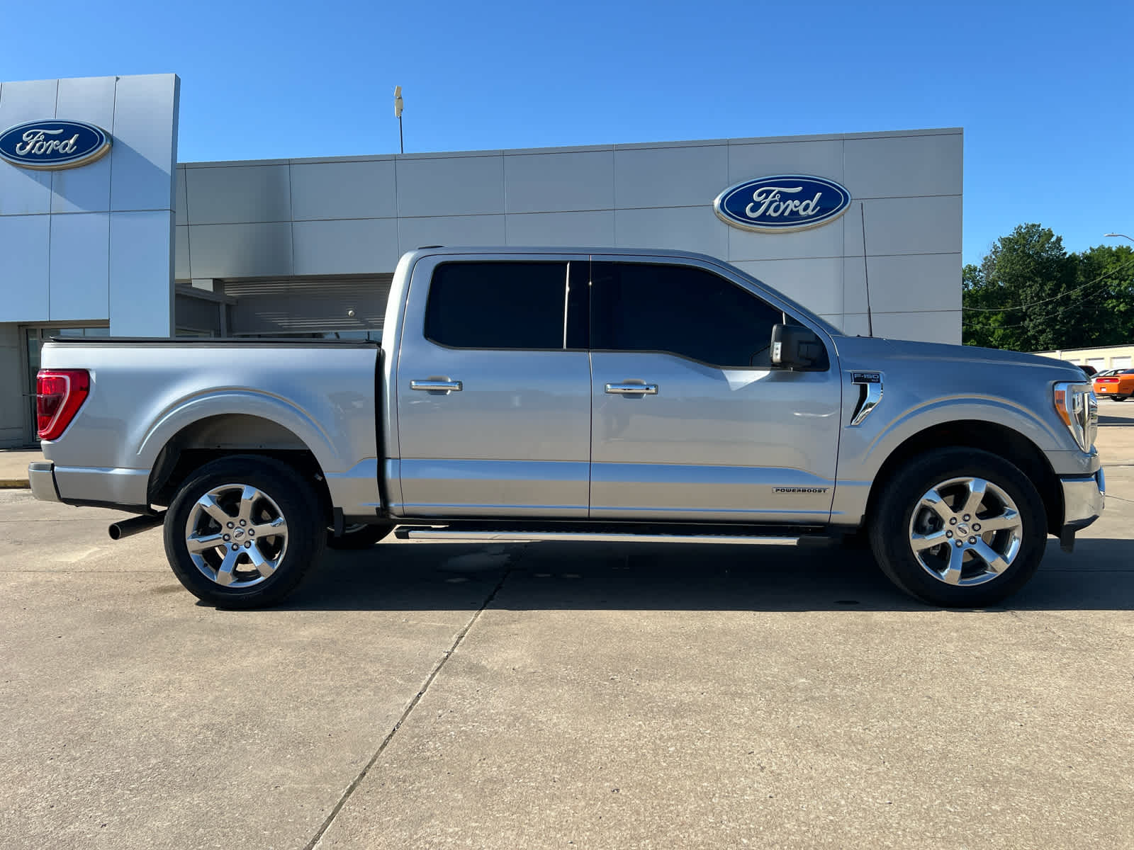 2022 Ford F-150 XLT photo 4