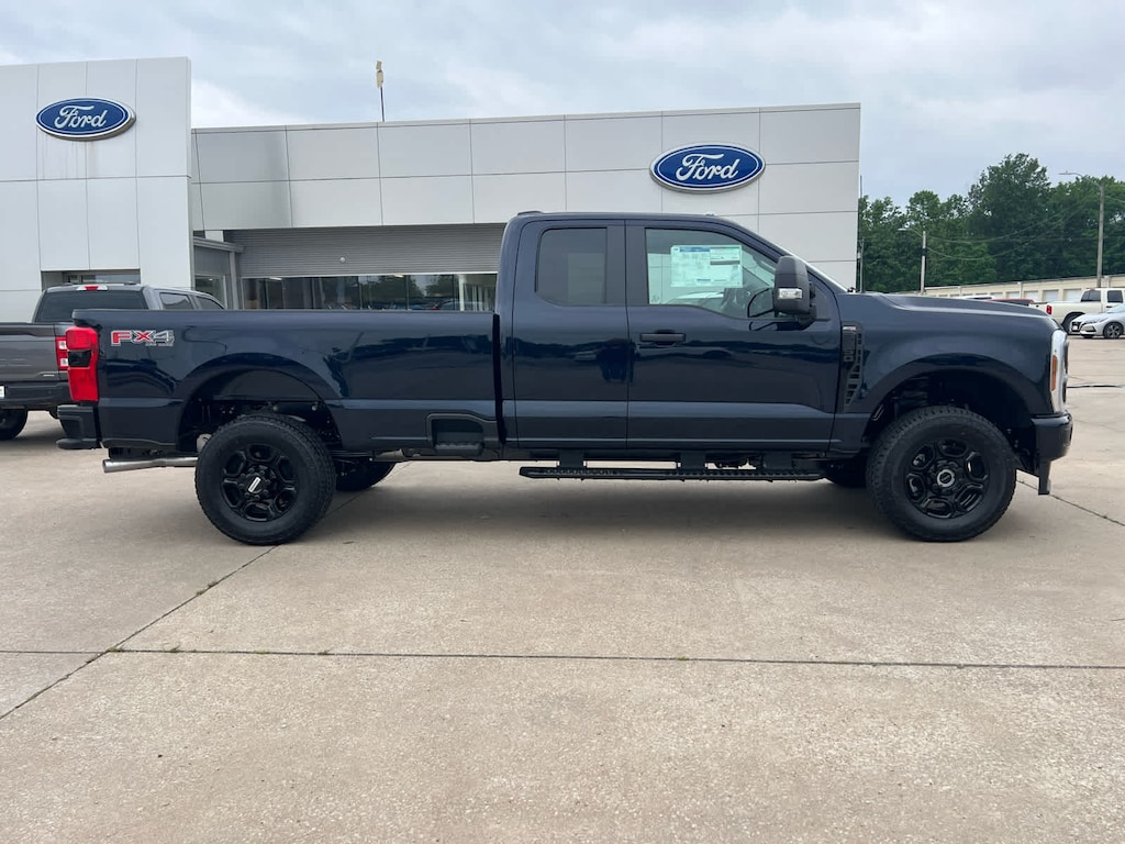 New 2025 Ford Super Duty F-350 SRW XL 4WD Supercab 8 Box Truck Super Cab